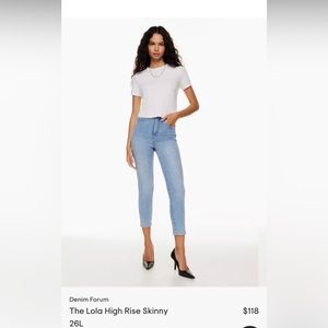 Aritzia Denim Forum Lola high rise skinny crop. Size 28.